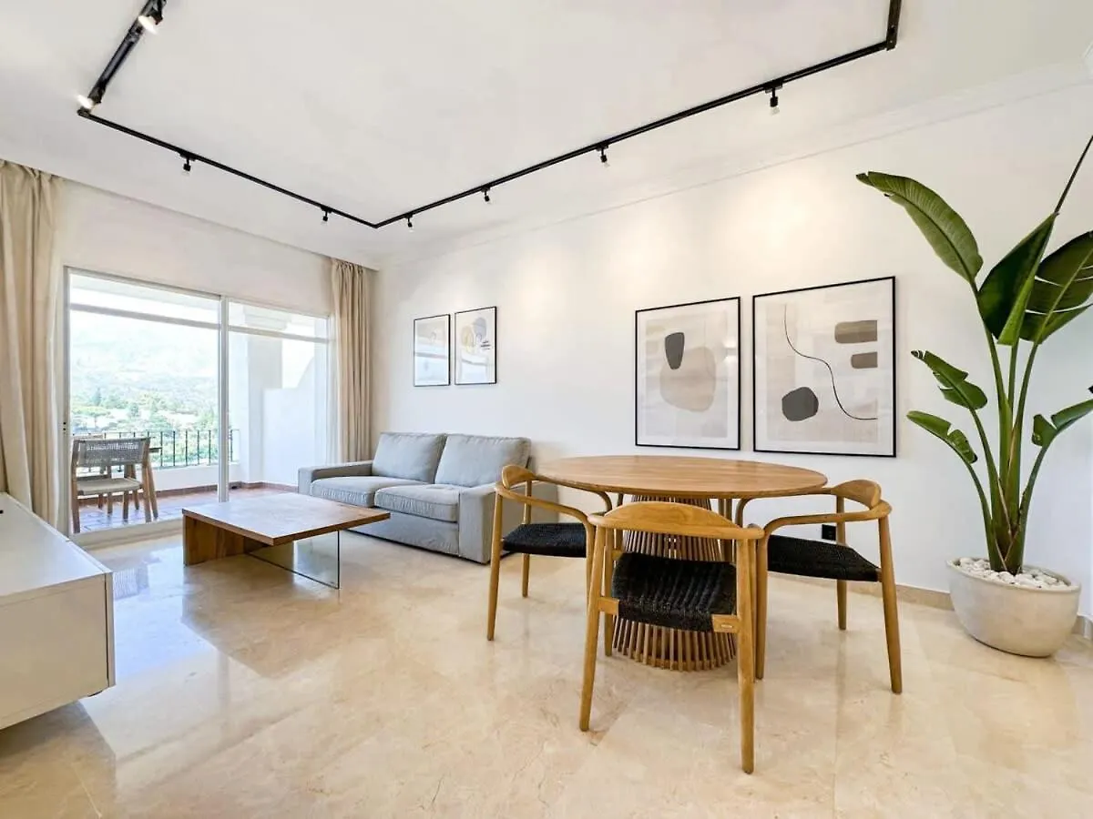 Heated Indoor Pool 2 Bed Mountain Sunset Views Lägenhet Marbella