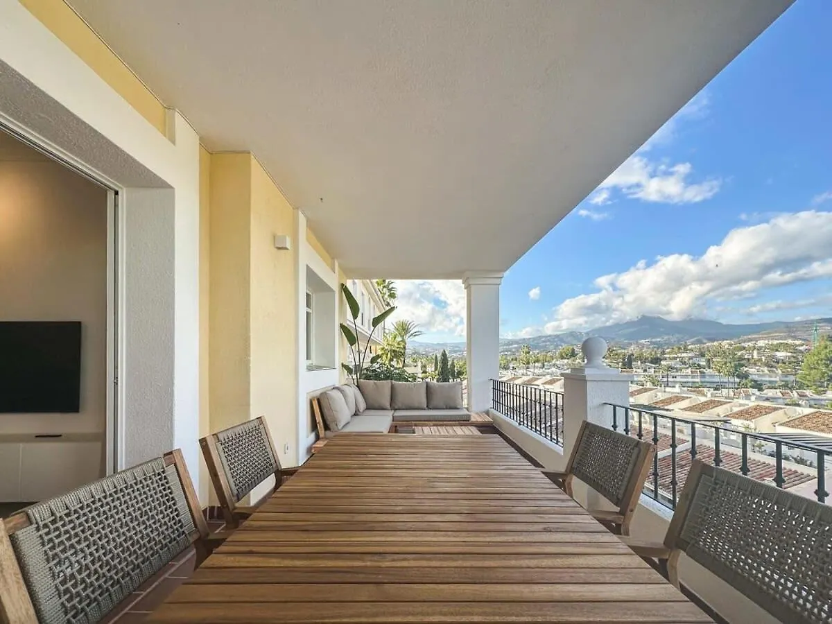 Heated Indoor Pool 2 Bed Mountain Sunset Views Lägenhet Marbella Spanien